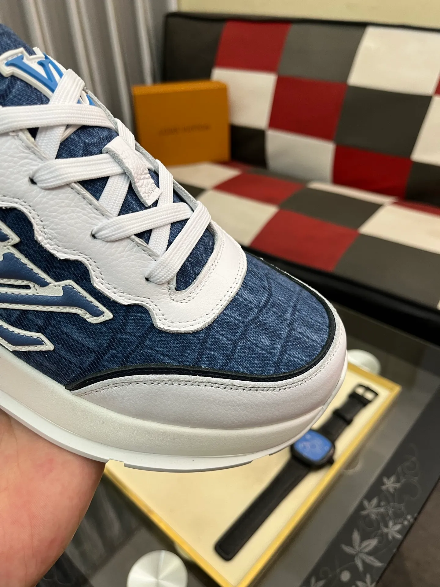 Men's shoes 💰458⌚️⌚️[Louis Vuitton LV] Dad shoes are popular casual sports shoes with outsole, breathable and comfortable, easy to walk, trendy men's versatile fly woven epoxy with ➕leather lining➕Gucci's popular original outsole, sports and running style, super comfortable. Size 38-443️⃣Colors available